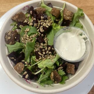 Have you tried our 𝗕𝗲𝗲𝘁 𝗦𝗮𝗹𝗮𝗱?

This hearty salad has honey whipped ricotta, roasted beets, spinach, sunflower seeds, and seeded nut bread croutons. 

Lunch items are available daily!